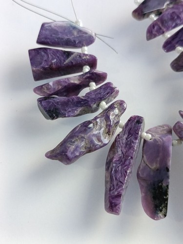 Charoite nugget rough Beads 39-23 mm 5 inches strand for jewelry making - Picture 3 of 4