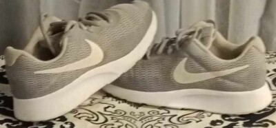 nike tanjun ladies grey