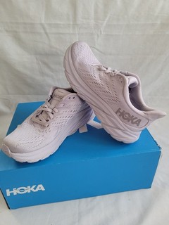 Hoka One One Clifton talla 4