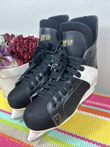 CCM 110 Pro SL-1000 Blades Black & White Ice Skates Men’s Size EU 43 US 10 M