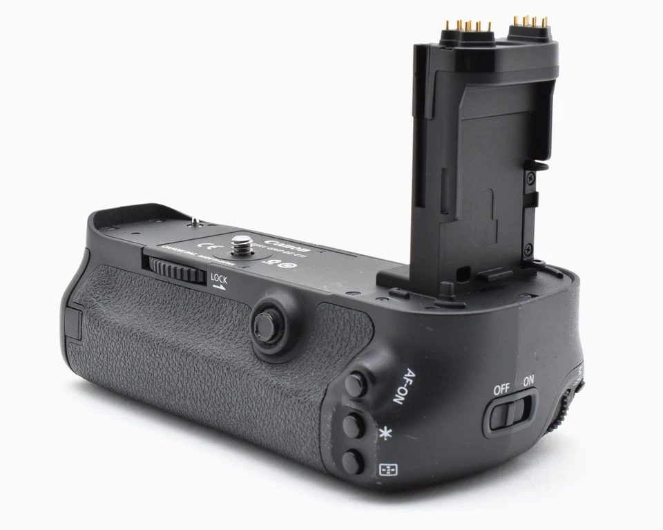 Canon BG-E11 Battery Grip With BGM-E11A BGM-E11L Battery Adapter Japan #L7 - Image 3 of 4