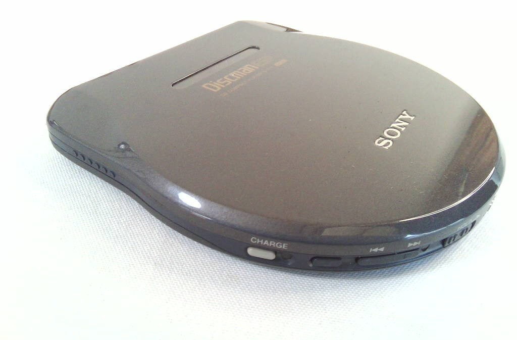 SONY D-777 CD player Diskman portable DBB Audio Devices Walkman