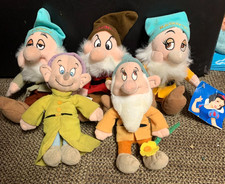 Snow Whites' Seven Dwarves LOT of 5 /Disney Store 8 in. Mini Bean Bag Toys