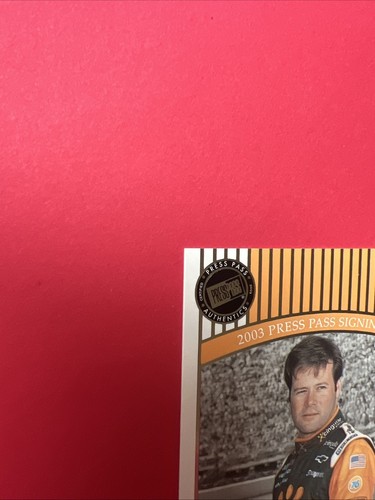 2003 Press Pass Signings Robby Gordon On Card Autograph NM/MT - Picture 4 of 8