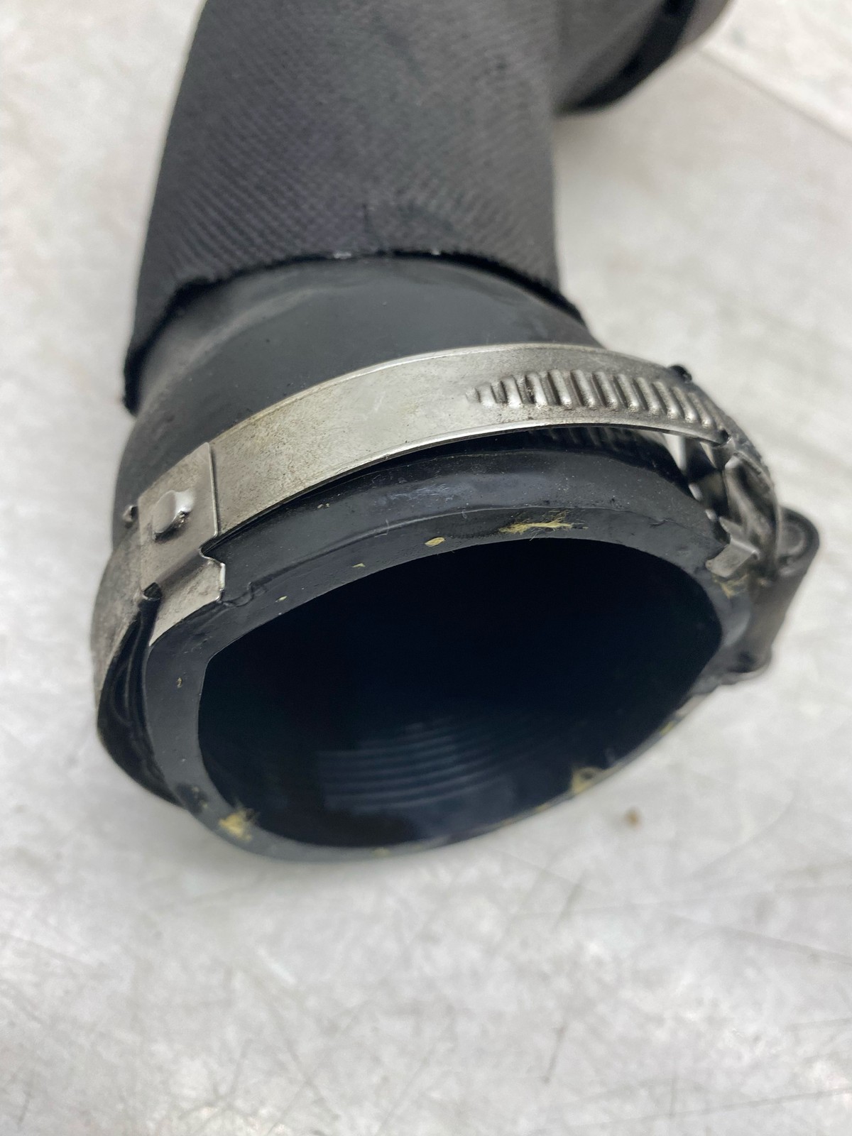 2016-2020 BENTLEY BENTAYGA 6.0L LEFT ENGINE PRESSURE HOSE PIPE DUCT TUBE SET 2