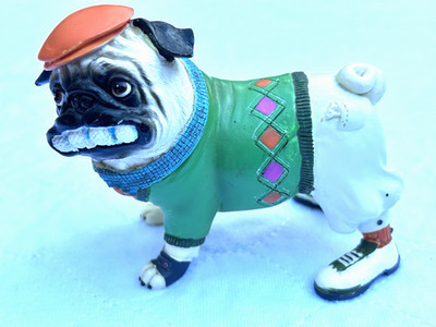 Westland Giftware Pugnacious Pug Golfer Golf Balls Dog Figurine Vintage 4''x3.25''