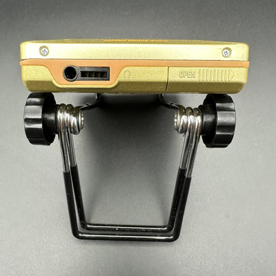 SONY MZ-E501 MD WALKMAN Minidisc Player Does not work with Gum