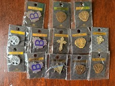NIP Museum Of The Bible Pinback Lot Cross Star Of David Tree Of Life Widows Mite