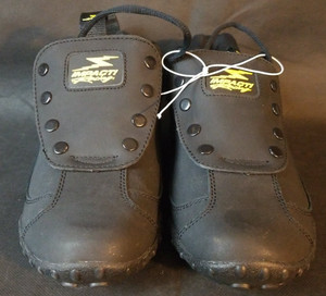 Impact Racing Shoe Cover Snap Lace Up Leather Size 6 Low Driving Race Pit Crew *