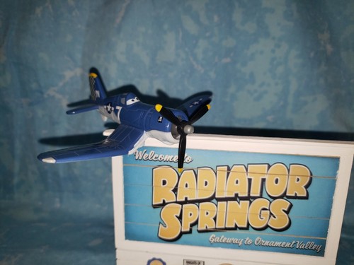 Disney Planes Flying Skipper