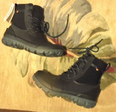 NEW Bogs Arcata Urban Lace WP Boots Mens 8 D Neo-Tech Insulated Bloom  MSRP $160