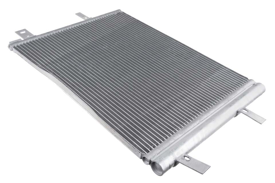 Condenseur 9815871080 résolvant les fuites de climatisation sur Opel Combo E - 2