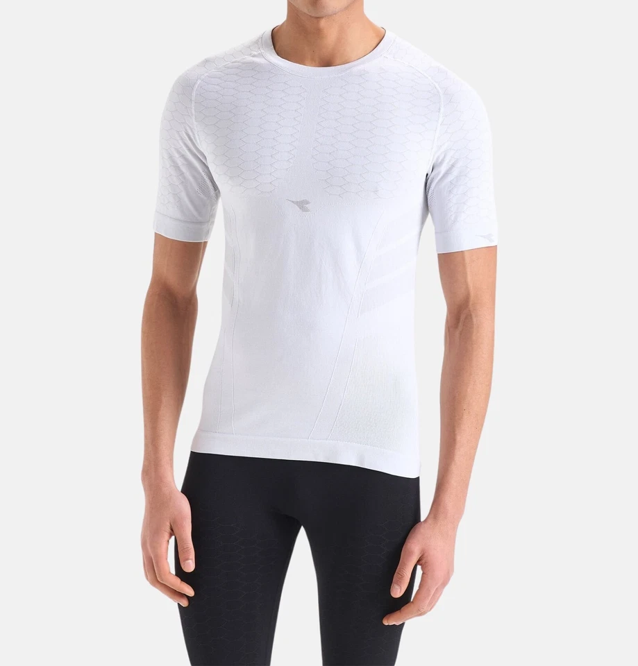 DIADORA - T-Shirt And Pant Transpiring - Hidden Power Ss T-Shirt Act / Pant Act - Image 2 of 4