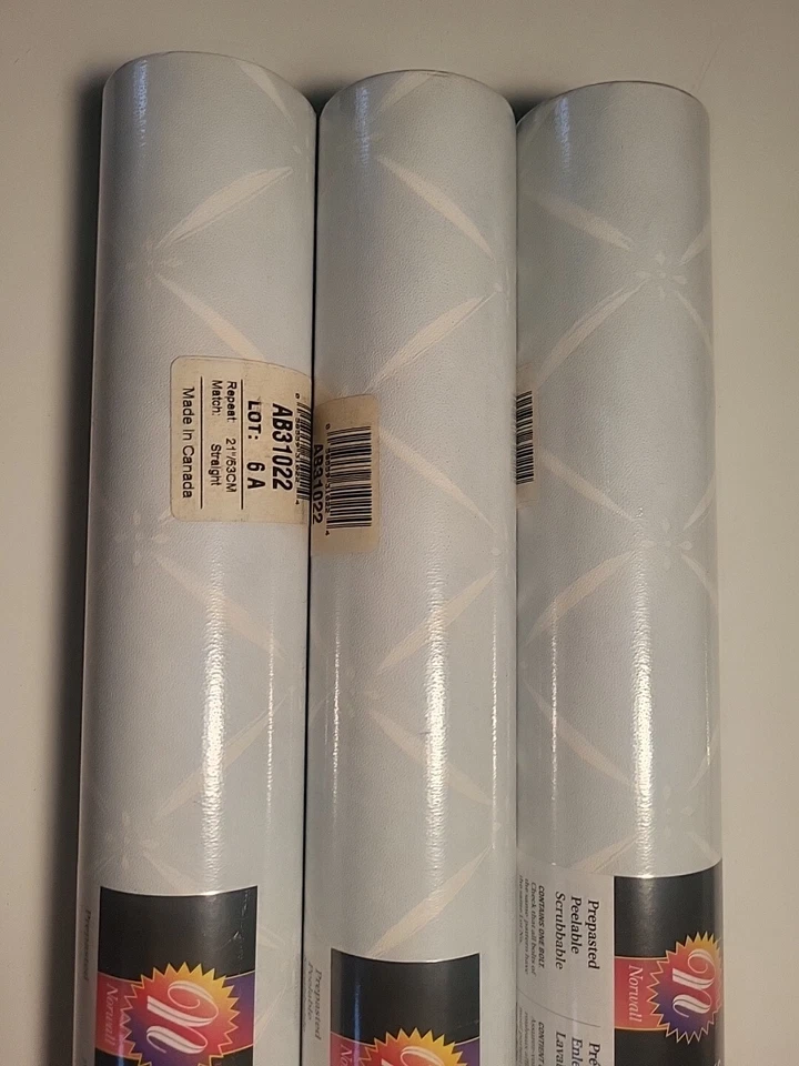 Papel Pintado Norwall 3 Unidades AZUL CLARO Con Patrón BLANCO Cubierta Vinilo Años 90 COMO NUEVO Foto 2 de 4