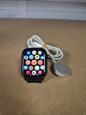Apple Watch Series 8 45mm Midnight Aluminium GPS 86% Scracthes on Screen