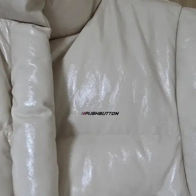 push BUTTON Official