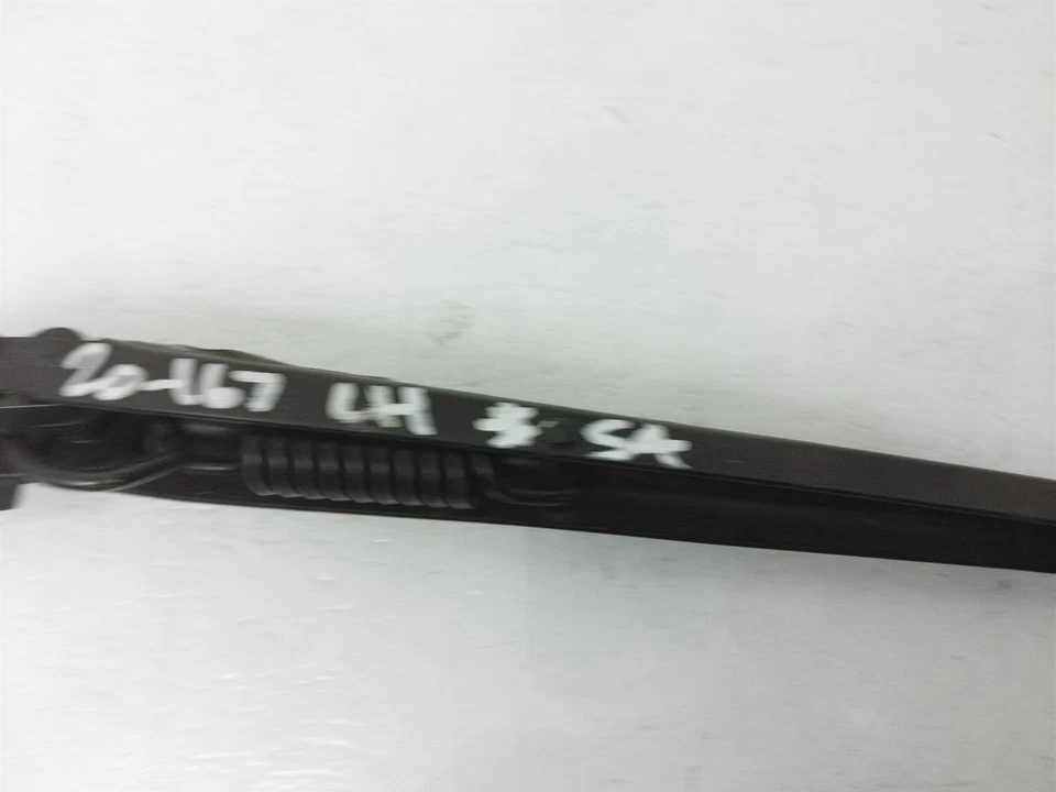 Brazo limpiaparabrisas conductor izquierdo Lexus Rc350 2015-2019 85221-24170 fabricante original Foto 3 de 4