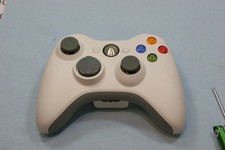 Microsoft Xbox 360 WHITE Wireless Controller