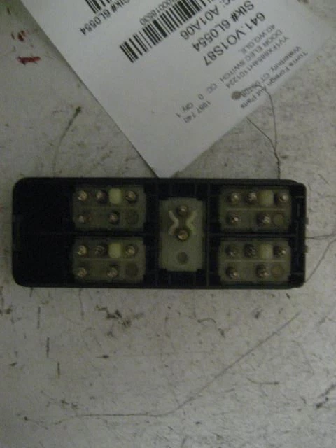 INTERRUPTOR VENTANA VOLVO 740 1987 87 18530 Foto 2 de 4