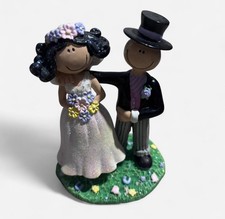 Gâteau de mariage design brune mariée/marié chauve