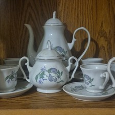 Porcelain Floral Tea Set Glazed w/ Teapot, Creamer, Sugar Bowl, Cups/Saucers
