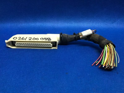 WIRING HARNESS PLUG CONNECTOR PORSCHE 944 ECU ECM PCM 0261200058 BOSCH