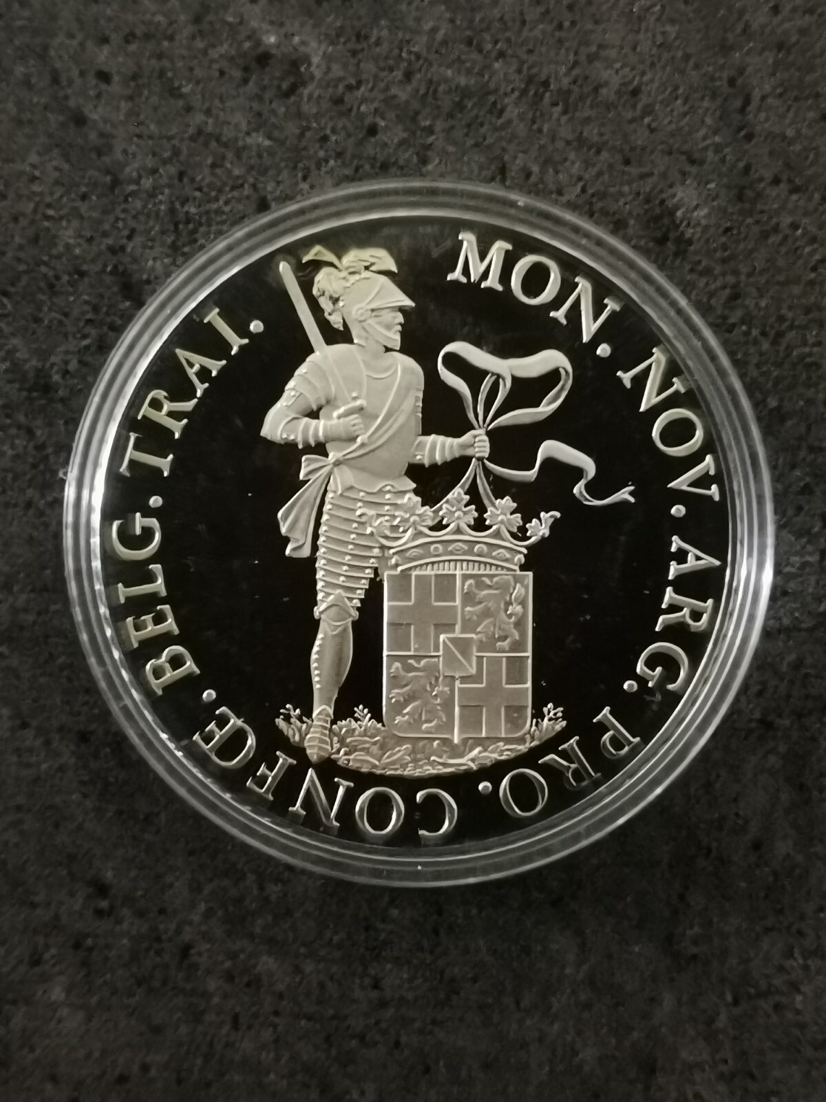 Picture 1 of 3
