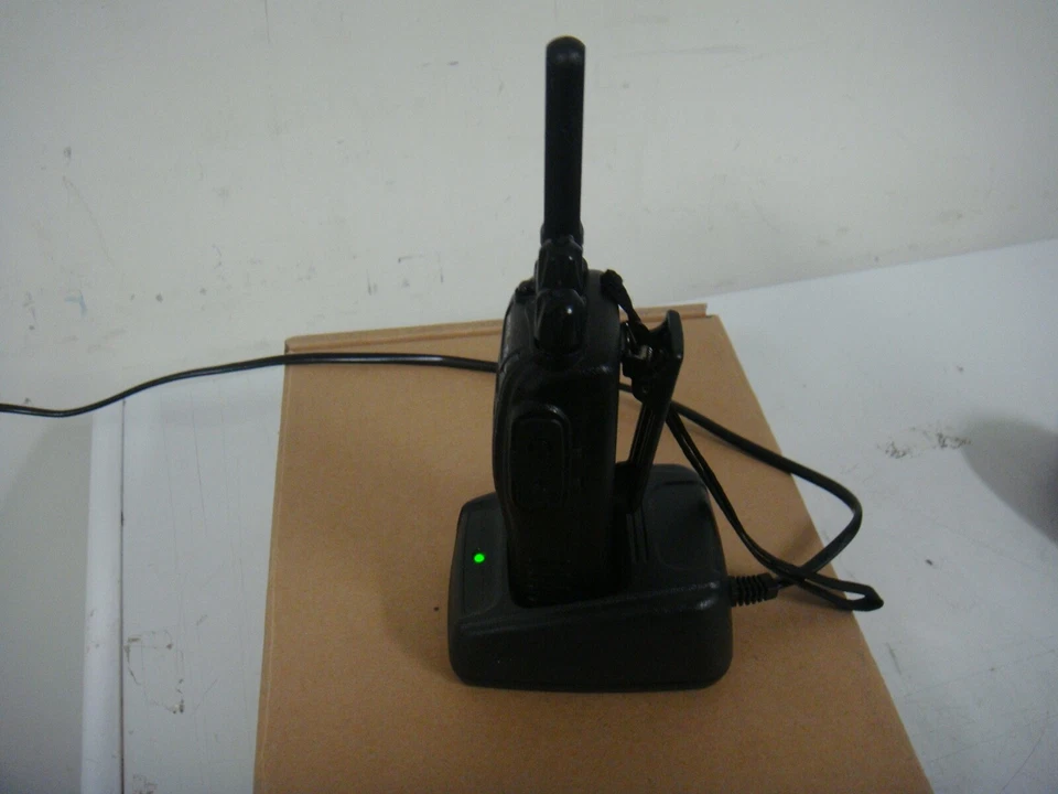 6 RETC I5 RT21 Walkie Talkies and Individual Chargers (LOT OF 6) - Image 2 of 4