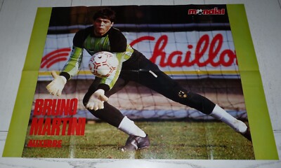 Poster Football Laval 1986/87 - Page Du Magazine Mondial