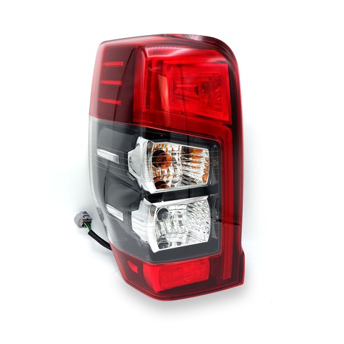Lámpara trasera LED izquierda roja transparente para Mitsubishi L200 Triton MR 2019 20 - Imagen 4 de 8