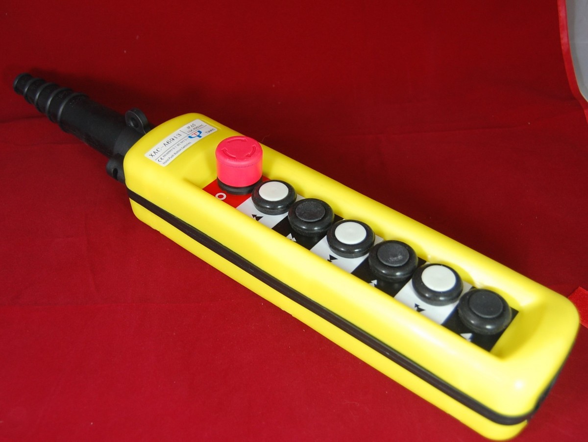 1pc fits XAC-A6913 Crane Pendant Control Stations two speed Estop