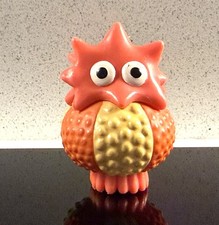 Twirlywoos Peek A Boo Figure Big Red Boat Cbeebies Replacment Toy Rare 5 cm