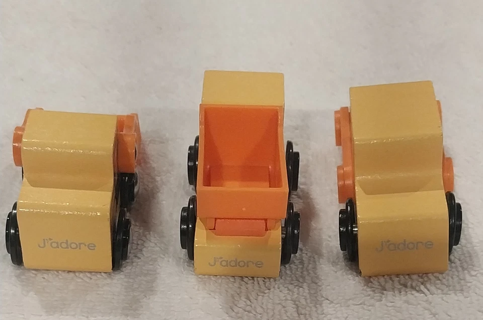 Lote de 3 piezas de juguetes de mini camión de construcción de madera J*adore Foto 4 de 4