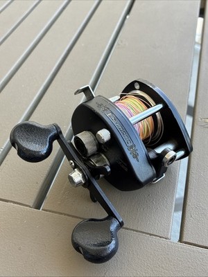 Vintage SHIMANO BANTAM 10SG BAITCASTING FISHING REEL In Good Used Condition