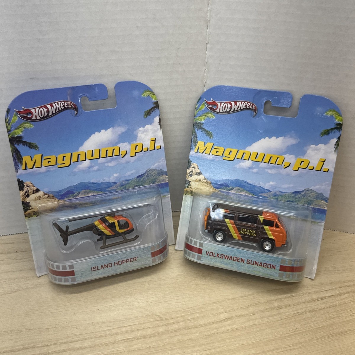 Hot Wheels Magnum P.I. Island Hoppers Lot VW Sunagon Van