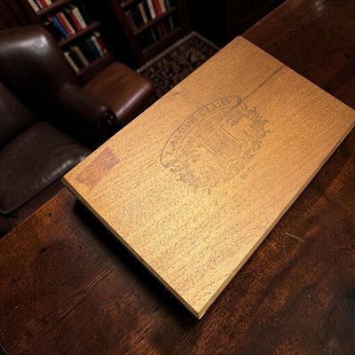 Lambs Club by Finck - Wooden Cigar Box -Factory No. 132 1st District State of TX