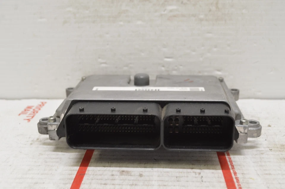 Unidad de módulo de control del motor Volvo V50 P30729800 2007 2010 Ecm H73 035 Foto 2 de 4