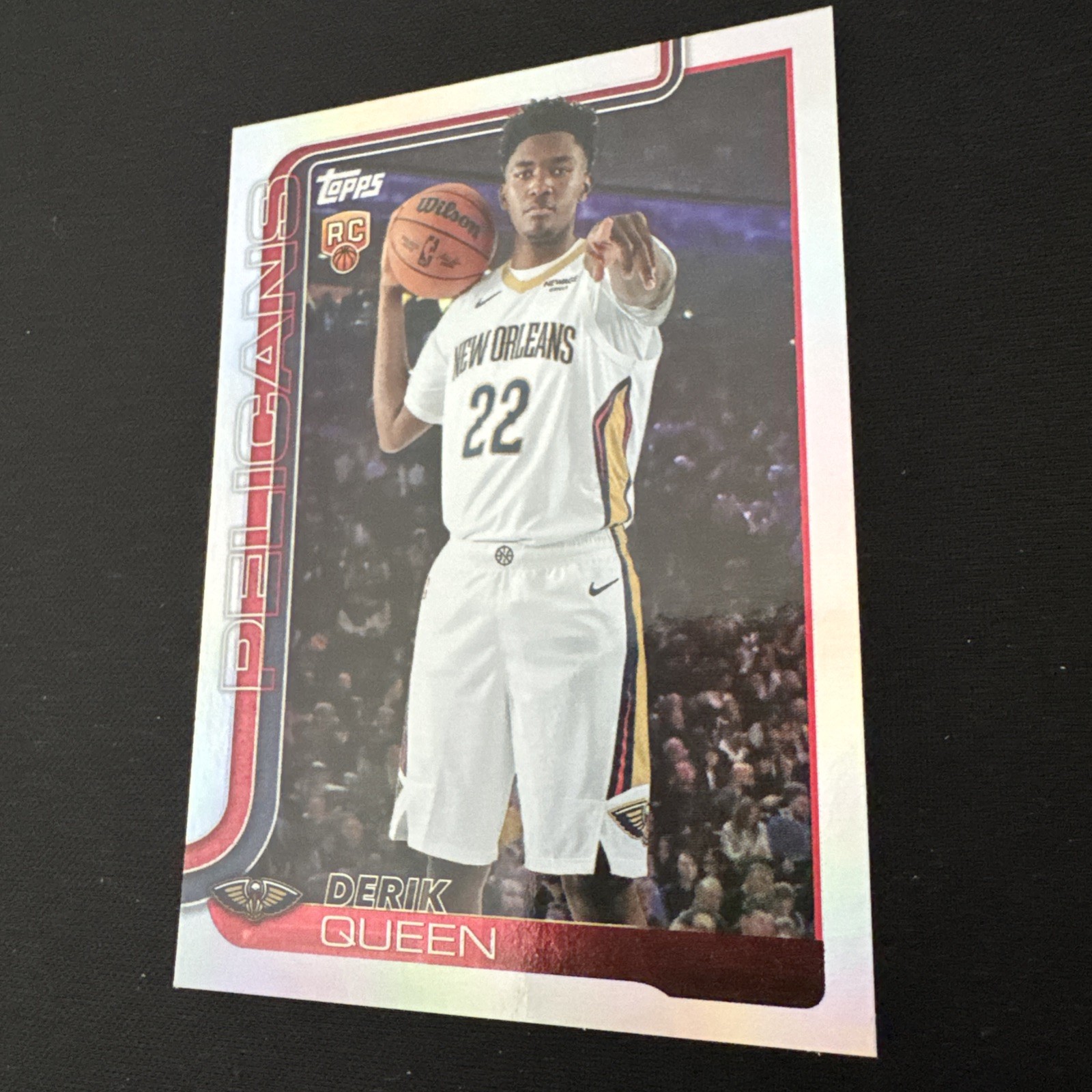 Derik Queen 2025-26 Topps Rainbow Foilboard Rookie Card #213 - Pelicans