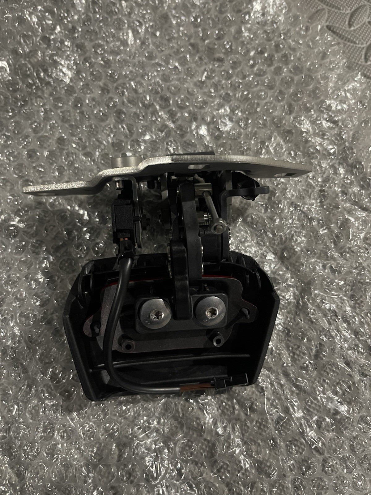 Lamborghini Aventador Roadster OEM T-top Latch- 475817625D