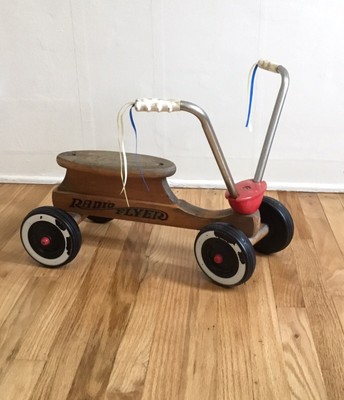 radio flyer wooden scooter
