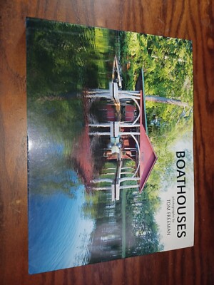 Vintage Boathouses of North Central Wisconsin / FOLIO HBDJ COLOR PHOTOS