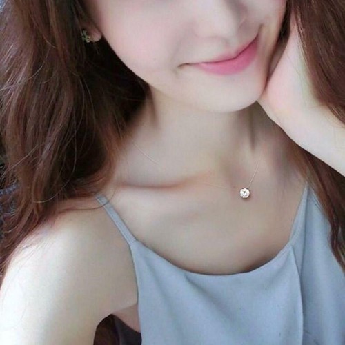 Stylish Crystal Necklace Invisible Line Cubic Zirconia Clavicle Chain Trinket FB - Picture 3 of 9