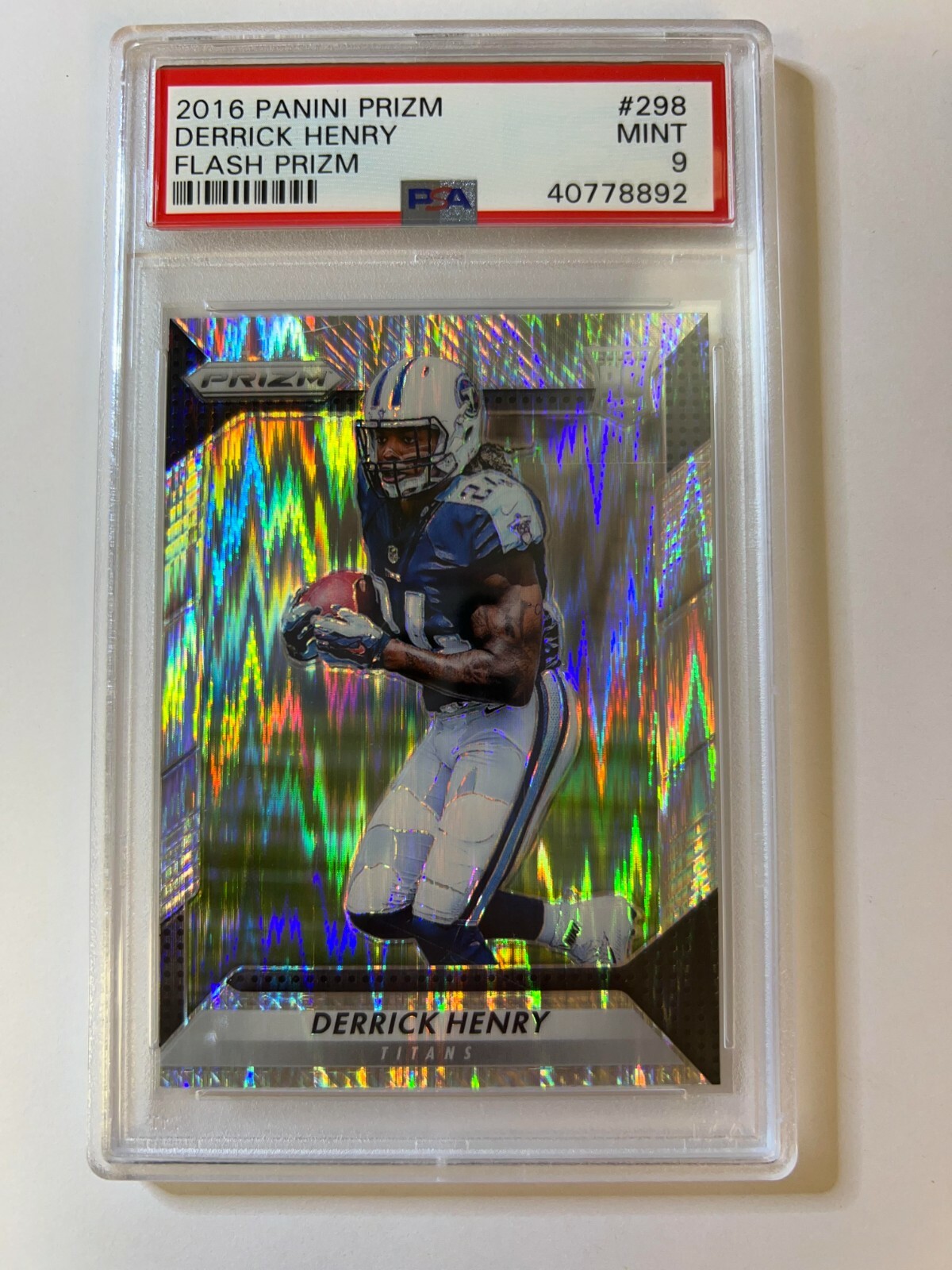 Derrick Henry 2016 Prizm Flash RC PSA 9 Pop 8. Titans