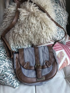 kangol cross body bag