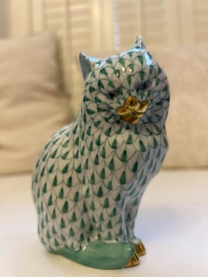 Herend grüne Fischernetz Katze mit 24K Gold NEUWERTIG 4 1/2'' Figur