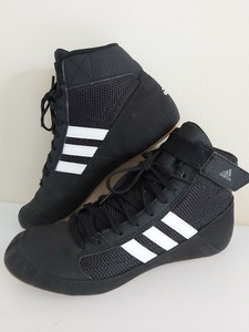 boys size 4 wrestling shoes