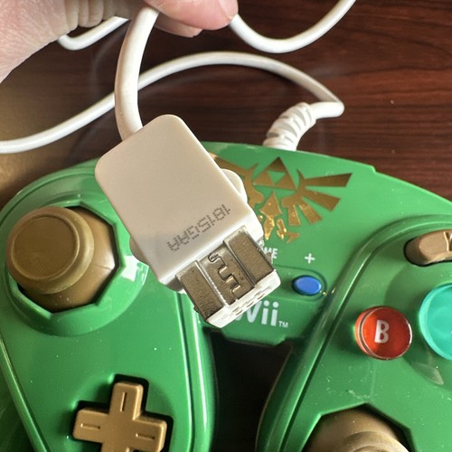PDP Nintendo Wii/Wii U Controller Fight Pad - Zelda Link Green Gold - Tested - Picture 5 of 6