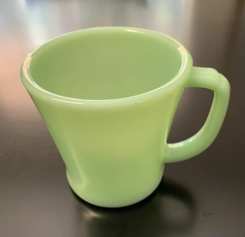 Vintage Fire King Jadeite D HANDLE MUG Jadite Green Oven Ware Glass Coffee Cup W