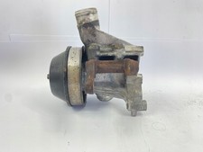 Pompe à eau Mercedes 420