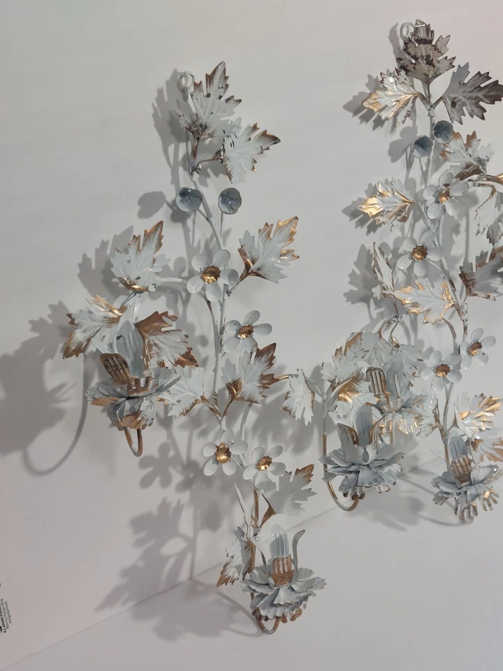 2 MCM HOLLYWOOD REGENCY Gold & White Tole Metal Wall Mount CANDLE SCONCES Italy - Image 2 of 4